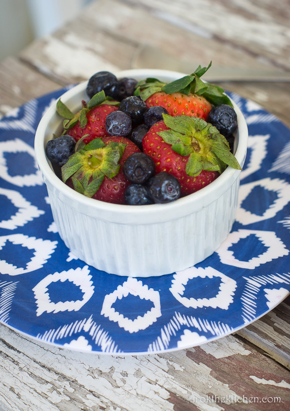 Berry Rhubarb Crumble Bars-13