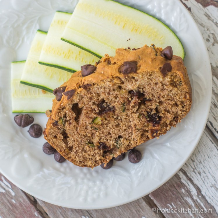 zucchini-chocolatechip-bread-10
